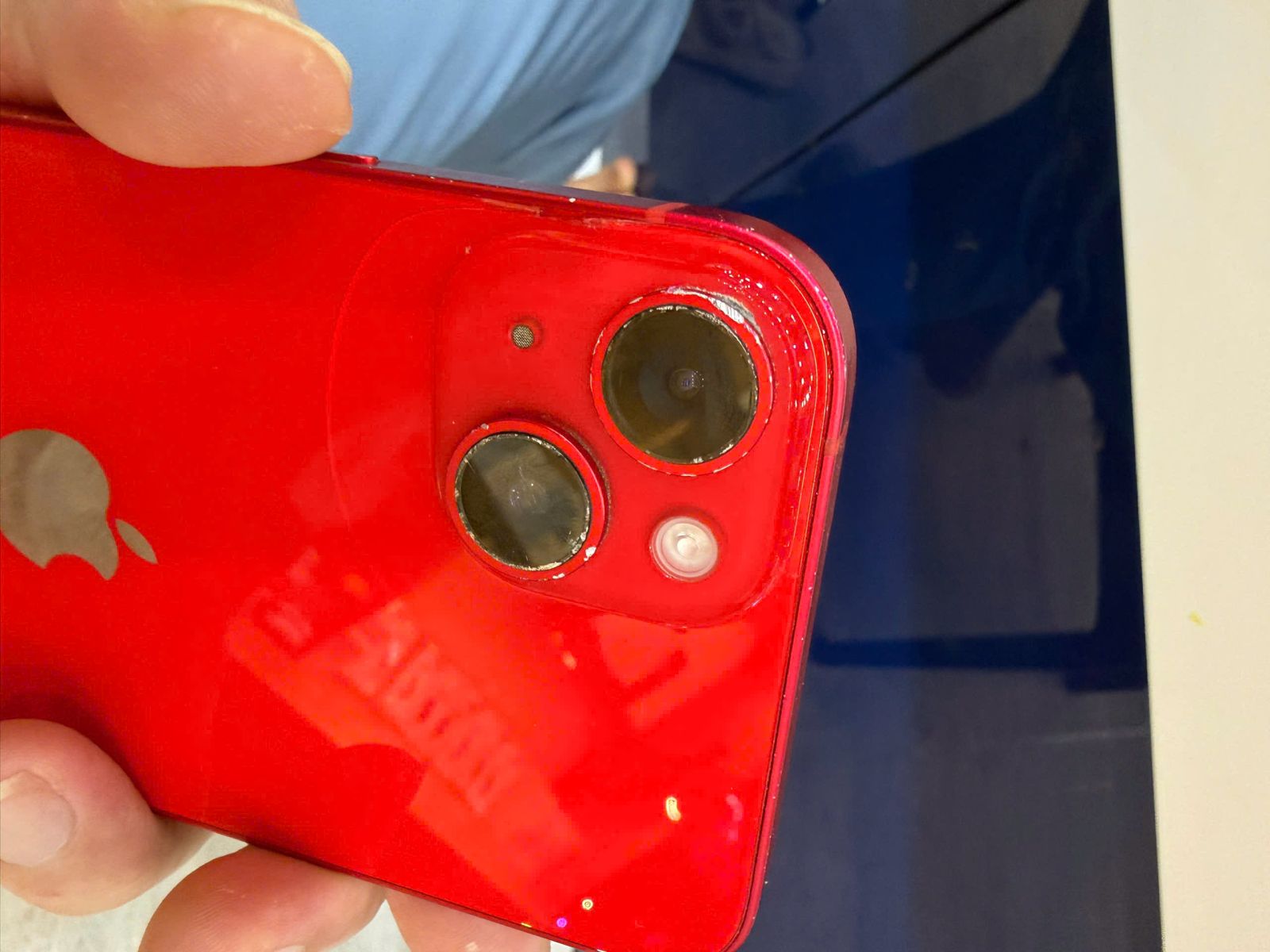 Sửa iPhone lỗi camera tại Đà Nẵng, kiểm tra cụm camera sau của iPhone