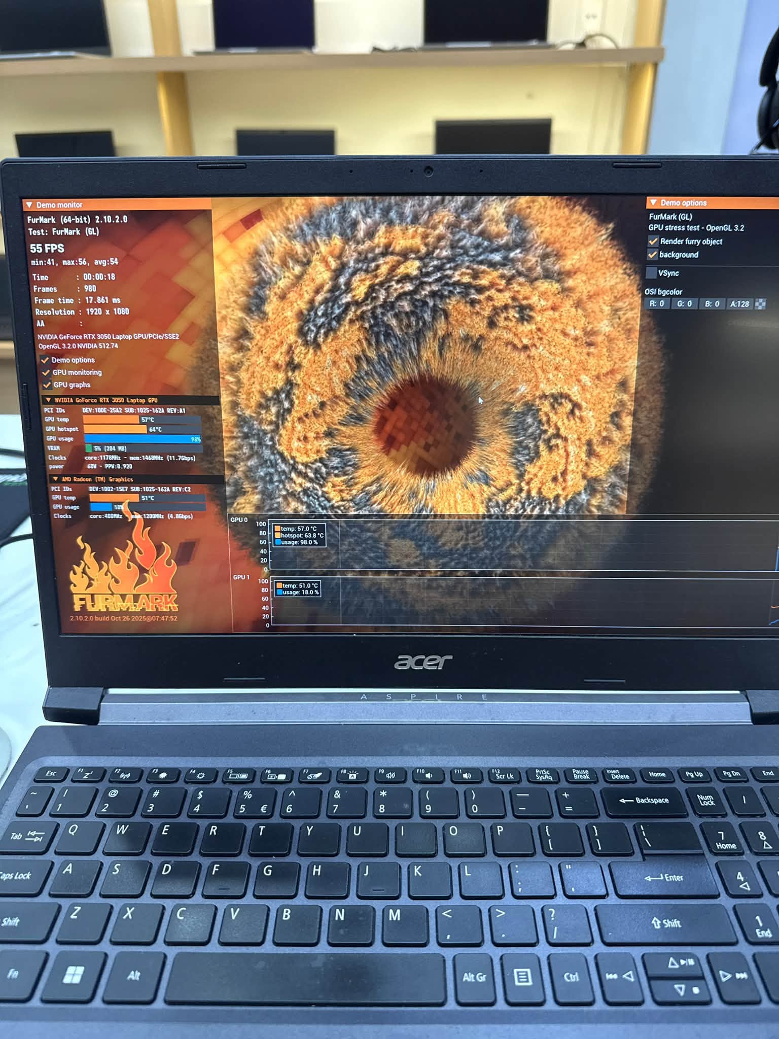 Kiểm tra nhiệt độ CPU trên laptop cũ trước khi mua